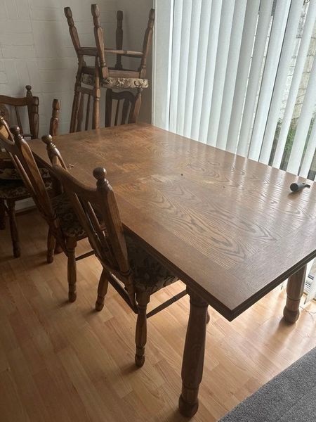 Used solid oak table deals and chairs for sale