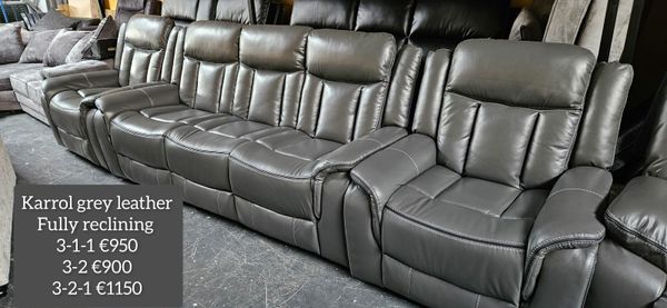 Leather deals sofa showroom