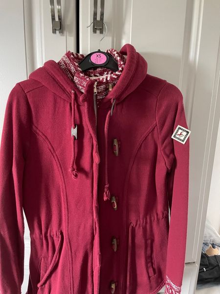 Hollister size 8 sales