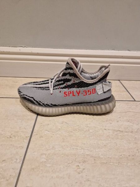 Adidas on sale yeezy 65