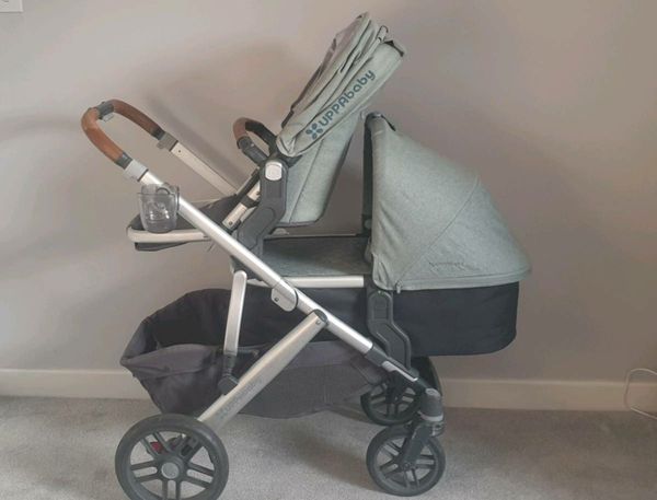 Uppababy vista 2025 sale 2019