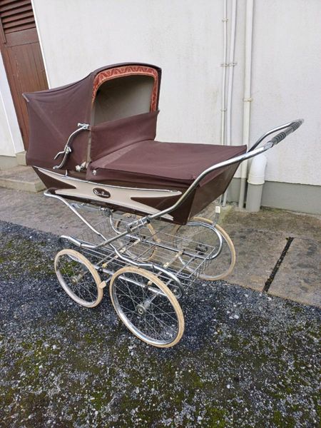 1970 silver cross outlet pram