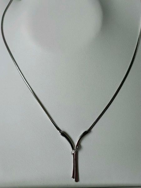 Ernest hot sale jones pendant