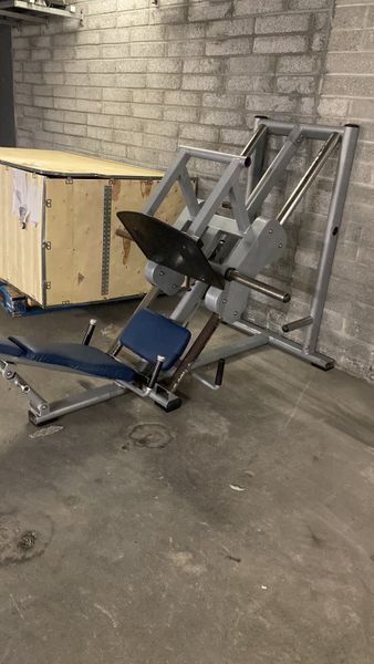 Second hand leg press hot sale