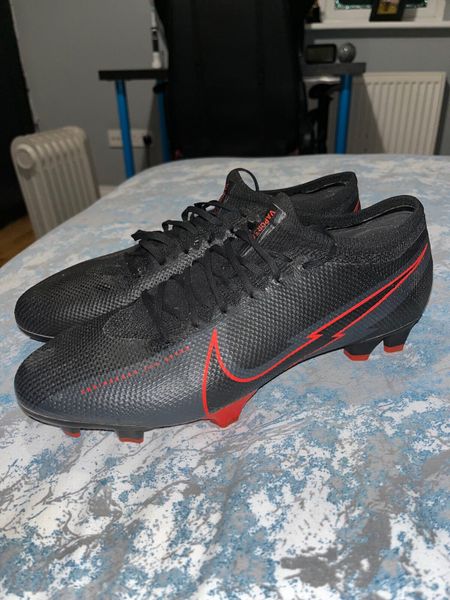 Nike mercurial vapours .1 for sale in Co. Cavan for 70 on DoneDeal