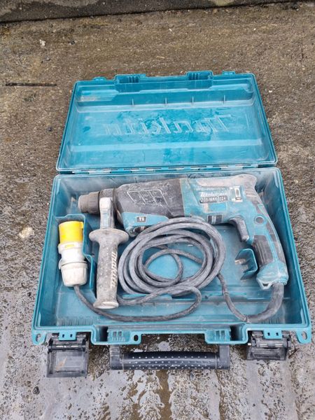 Makita deals 8406 110v