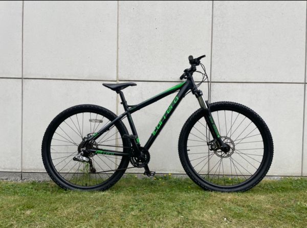 Carrera mountain bike online hellcat