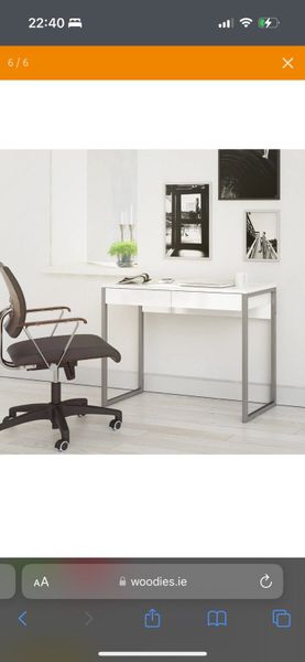 Woodies deals white desk