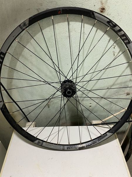 Hope 27.5 best sale front wheel