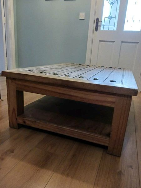 Mexican pine deals coffee table