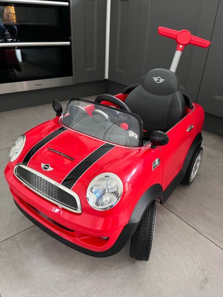 Children's mini cooper push sales along