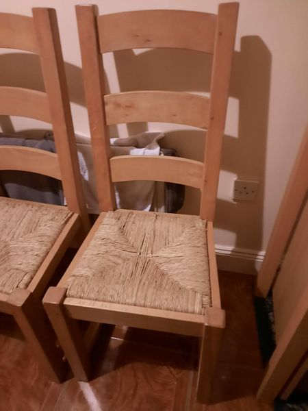 Donedeal kitchen store chairs