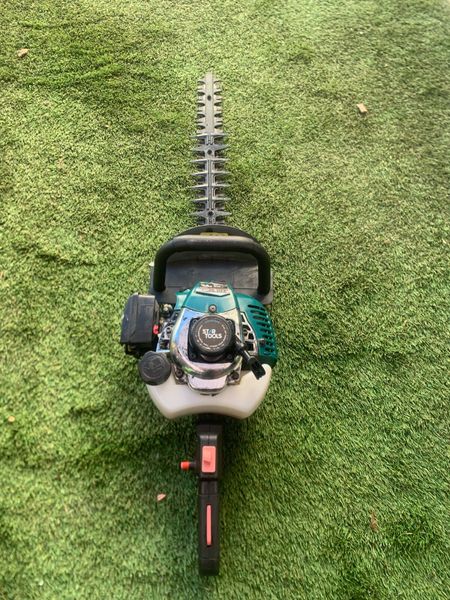 Petrol hedge store trimmer aldi