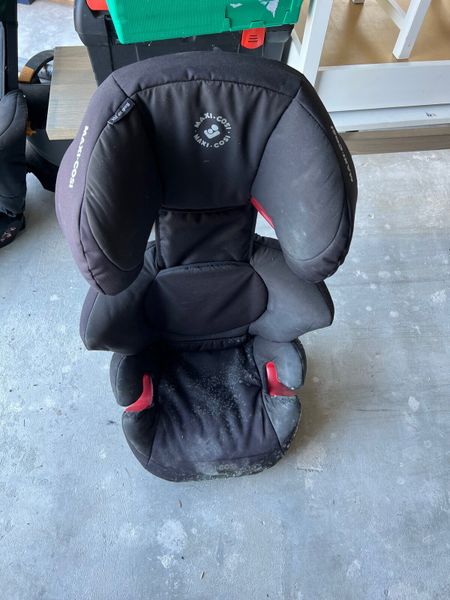 Maxi cosi car shop seat done deal