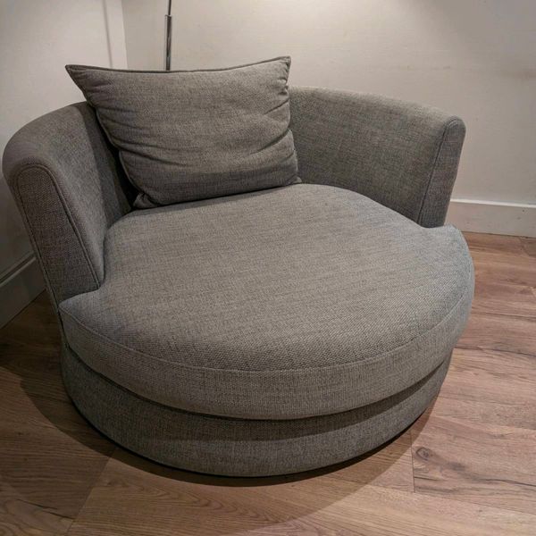 Dfs swivel best sale chair for sale