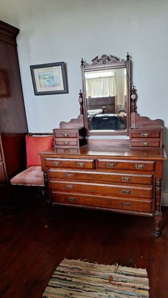 Mirror on sale side dresser