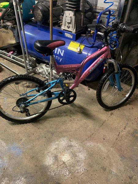 Done deal shop girls bike