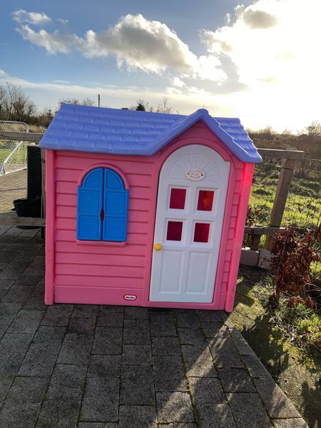 Dismantling little best sale tikes country cottage