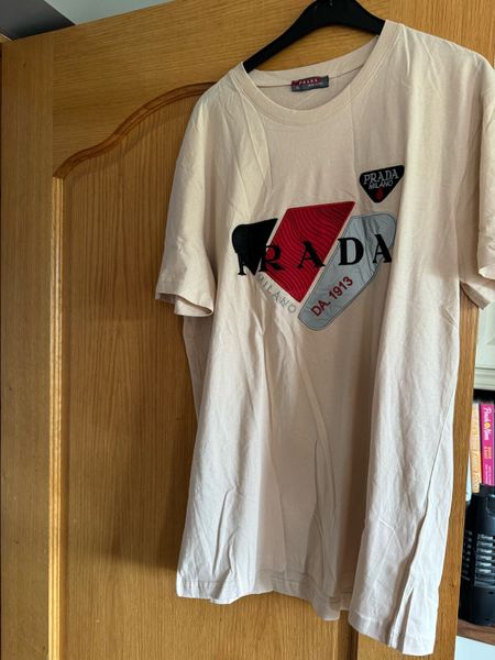 Mens prada t shirt sale hotsell
