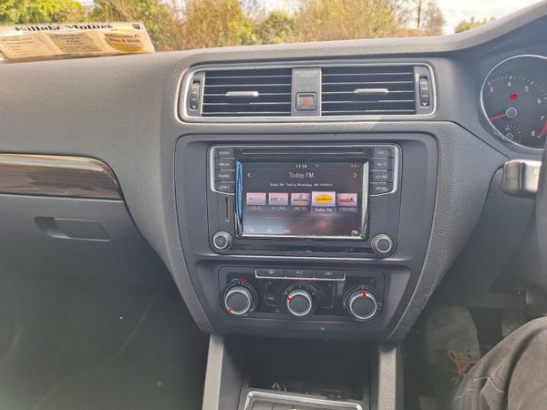 Volkswagen Jetta 2016 304242645