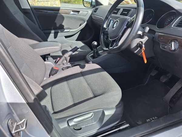 Volkswagen Jetta 2016 304242668