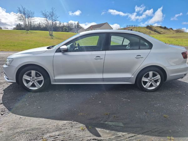 Volkswagen Jetta 2016 304242673