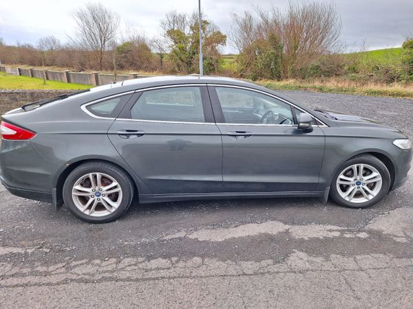 Ford Mondeo 2016 304243986