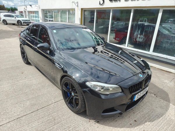 BMW M5 M5 4.4 Twin Turbo V8 304273200