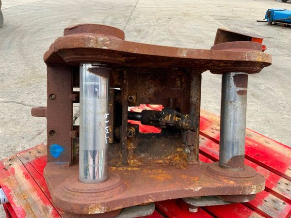 LEMAC QUICK HITCH......90mm PINS.........162wa. 304584478
