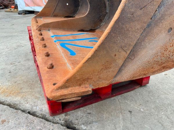 84" KEEN GRADING BUCKET.....80mm PINS.....112wa 304594208