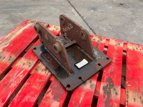 30mm HAMMER CRADLE  ATTACHMENT.......430. 305041488