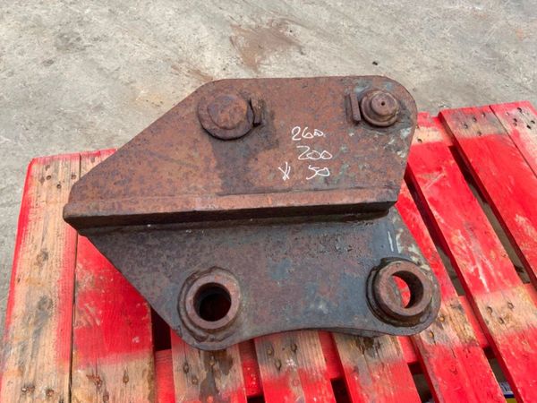 45mm x 50mm QUICK HITCH BUCKET ADAPTOR...260. 305041898