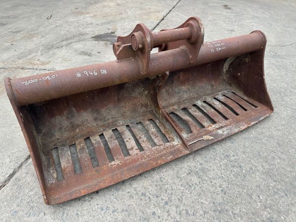 84" SKELETON BUCKET 7 FT...... 80MM...... 946 DB 305090396