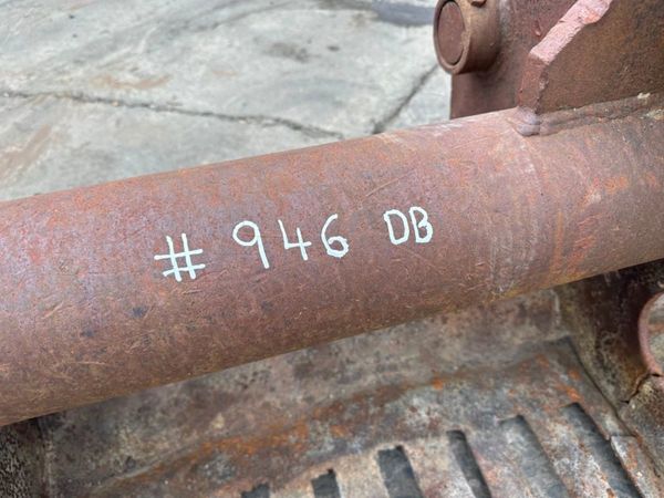 84" SKELETON BUCKET 7 FT...... 80MM...... 946 DB 305090397