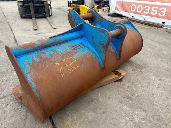 84"  GRADING BUCKET ...... 80MM ......960 DB 305216227