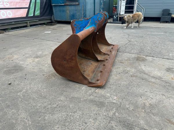 84"  GRADING BUCKET ...... 80MM ......960 DB 305216223