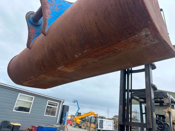 84"  GRADING BUCKET ...... 80MM ......960 DB 305216231