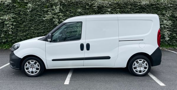 Maxi LWB FRIDGE Straight DEAL 305223265