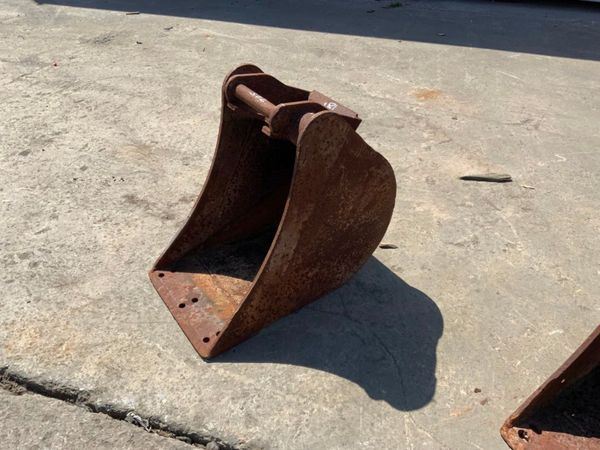 24" / 18"... ....HARFORD.... BUCKETS.......964/2/ 305453119