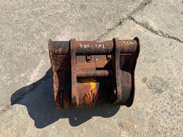 HARFORD .....MINI DIGGER BUCKETS.....964/4/5/6. 305453427