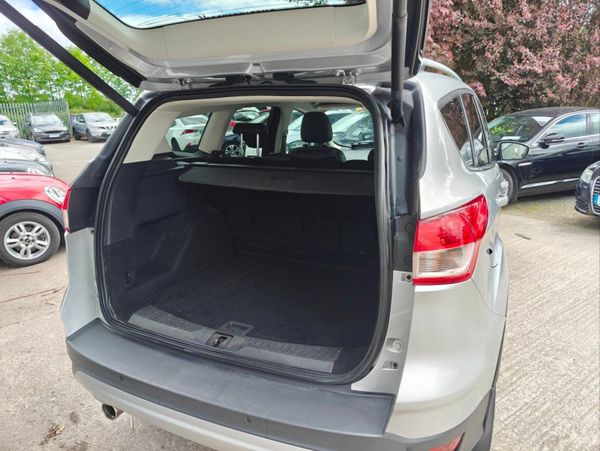 Ford Kuga 2.0tdci 120PS Titanium 305571568