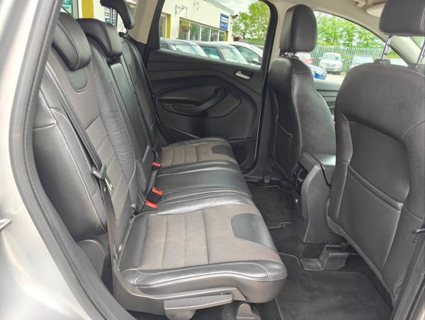 Ford Kuga 2.0tdci 120PS Titanium 305571569