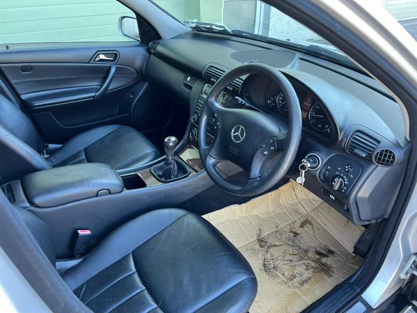 Mercedes C-classe 306097413