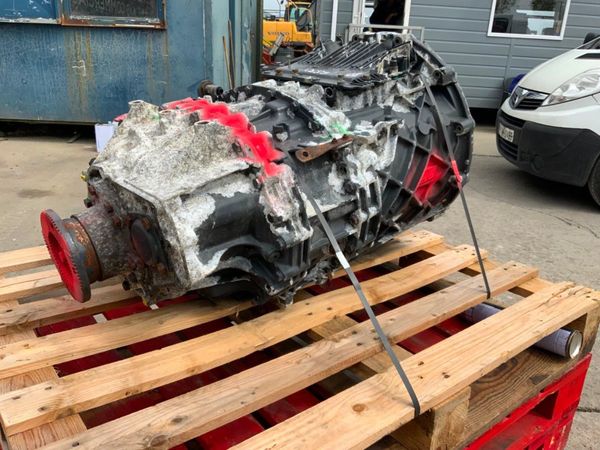 Iveco Stralis ZF Astronic 2330 Automatic Gearbox. 306257452