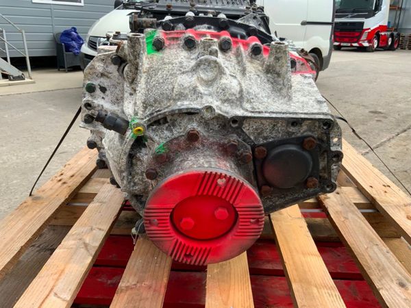 Iveco Stralis ZF Astronic 2330 Automatic Gearbox. 306257453