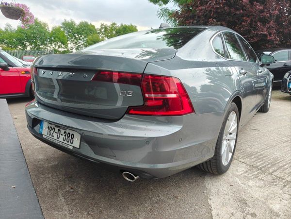 Volvo S90 D3 150hp Momentum Auto 306647063