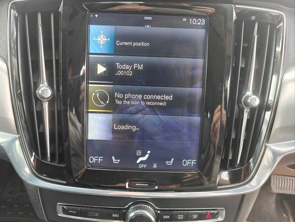 Volvo S90 D3 150hp Momentum Auto 306647070