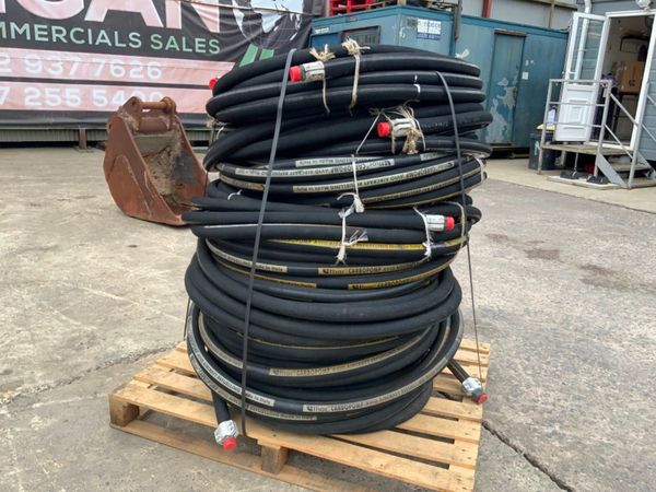25mm RUBBER REFUELLING HOSE......344. 306930947