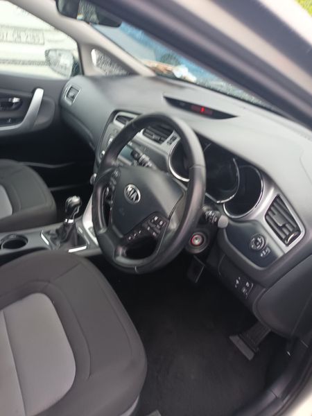 Kia Ceed 2013 307606578