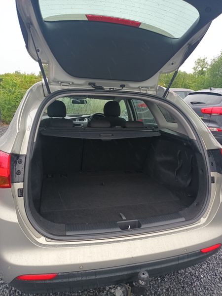 Kia Ceed 2013 307606573